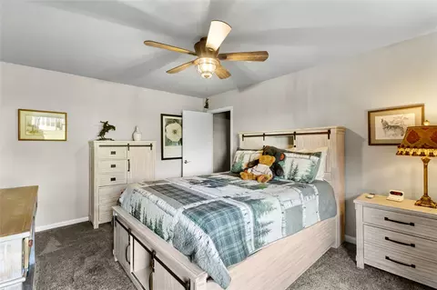 Bedroom - 114629 S 4127 Circle 133, Eufaula, OK 74432 photo 1 of 10