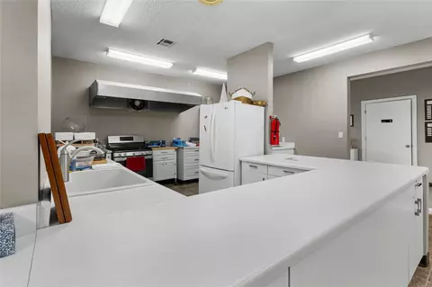 Kitchen - 114629 S 4127 Circle 133, Eufaula, OK 74432 photo 7 of 7
