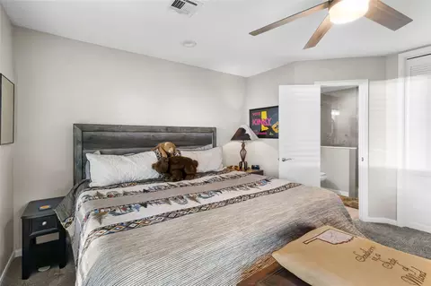 Bedroom - 114629 S 4127 Circle 133, Eufaula, OK 74432 photo 8 of 10