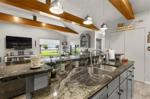 Kitchen - 114629 S 4127 Circle 133, Eufaula, OK 74432 photo 6 of 7