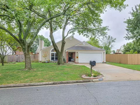 Exterior - 11010 E 67th St, Tulsa, OK 74133 photo 13 of 15