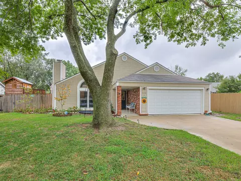 Exterior - 11010 E 67th St, Tulsa, OK 74133 photo 3 of 15