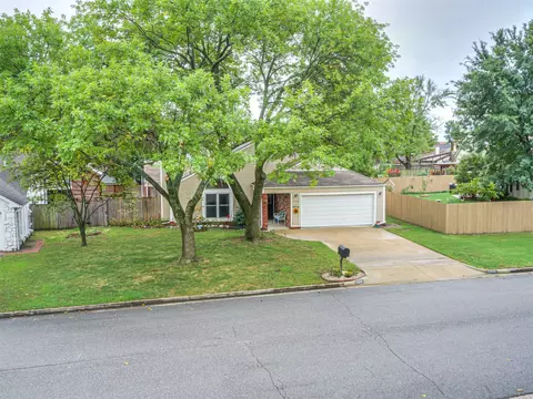 View/Area - 11010 E 67th St, Tulsa, OK 74133 photo 1 of 9