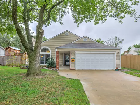 Exterior - 11010 E 67th St, Tulsa, OK 74133 photo 2 of 15