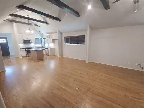 Living - 22605 E 103rd St S, Broken Arrow, OK 74014 photo 1 of 3