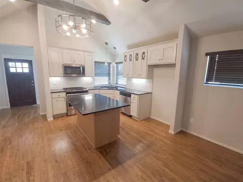 Kitchen - 22605 E 103rd St S, Broken Arrow, OK 74014 photo 3 of 4