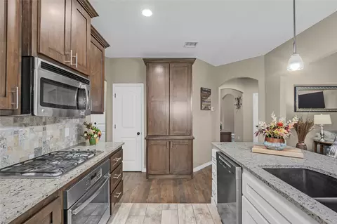 Kitchen - 18419 E 50th St S, Tulsa, OK 74134 photo 5 of 11