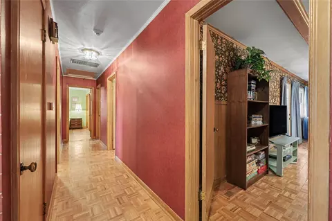 Entry Way - 700 SE 10th St, Pryor, OK 74361 photo 1 of 1