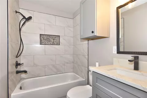 Bath - 3527 E 4th St, Tulsa, OK 74112 photo 1 of 1