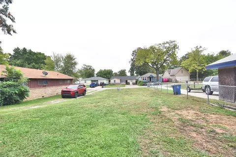 Exterior - 3527 E 4th St, Tulsa, OK 74112 photo 2 of 2