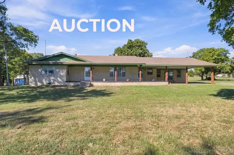 14460 W 750 Rd, Tahlequah, OK 74464
