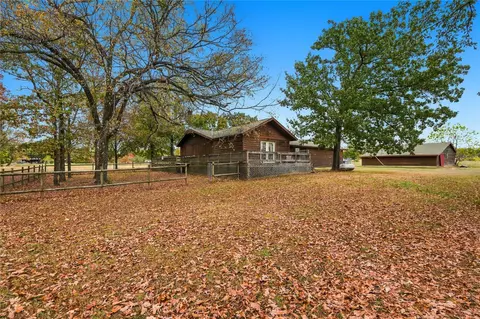 Exterior - 447098 E 1000 Rd, Gore, OK 74435 photo 6 of 14