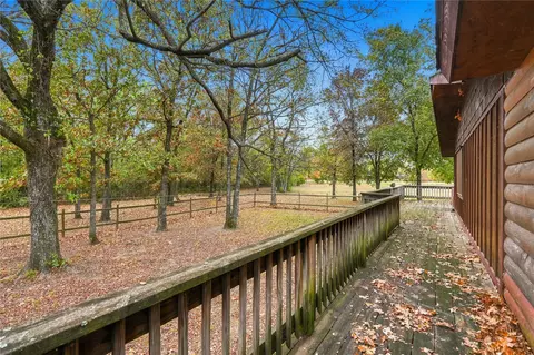 Exterior - 447098 E 1000 Rd, Gore, OK 74435 photo 9 of 14