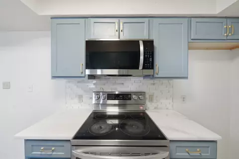 Kitchen - 6364 S 80th East Avenue G, Tulsa, OK 74133 photo 3 of 7