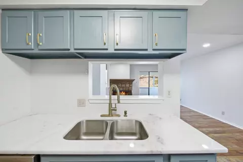 Kitchen - 6364 S 80th East Avenue G, Tulsa, OK 74133 photo 4 of 7