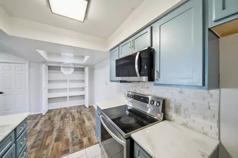 Kitchen - 6364 S 80th East Avenue G, Tulsa, OK 74133 photo 6 of 7