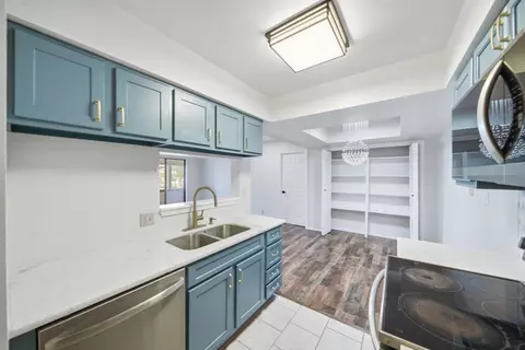 Kitchen - 6364 S 80th East Avenue G, Tulsa, OK 74133 photo 1 of 7