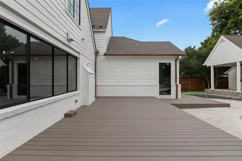 Exterior - 2457 E 26th Pl, Tulsa, OK 74114 photo 3 of 7