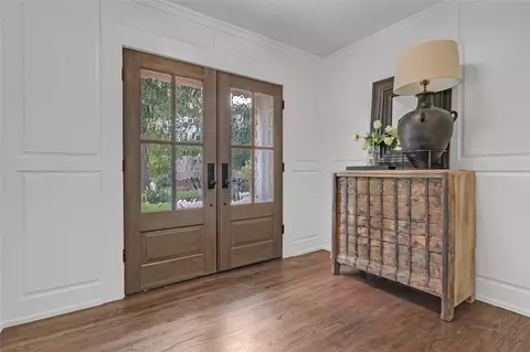 Entry Way - 2457 E 26th Pl, Tulsa, OK 74114 photo 3 of 10