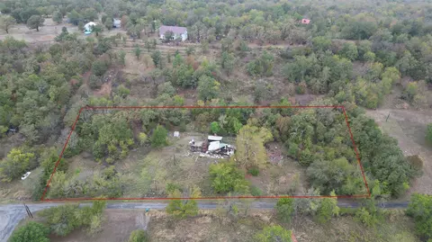 604 Grand Ave, Haileyville, OK 74547