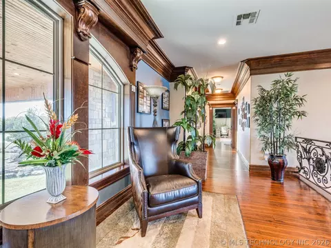 Entry Way - 414498 E 1170 Rd, Eufaula, OK 74432 photo 2 of 3