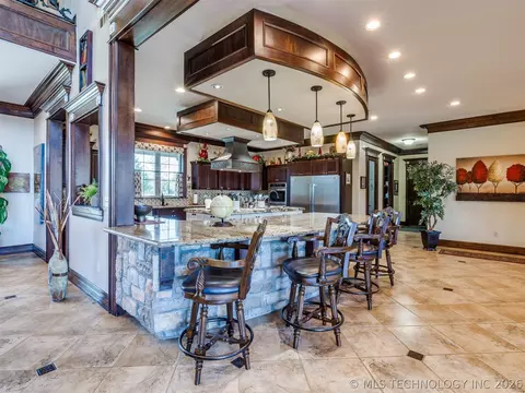 Kitchen - 414498 E 1170 Rd, Eufaula, OK 74432 photo 1 of 11