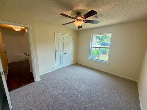Bedroom - 1527 E 76th St, Tulsa, OK 74136 photo 2 of 6