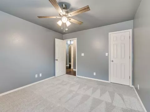 Bedroom - 21677 E 39th Pl, Broken Arrow, OK 74014 photo 2 of 11
