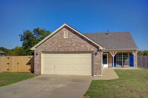 9227 Freedom Ave, Sapulpa, OK 74066