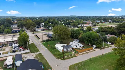 4351 W 8th St, Tulsa, OK 74127