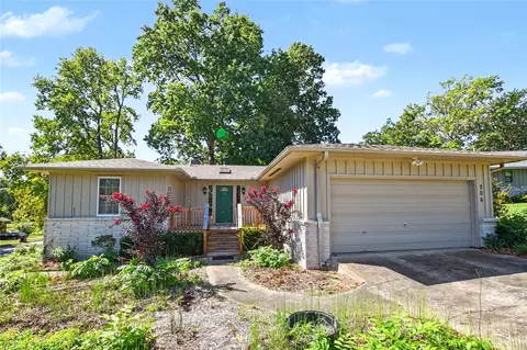 206 Sandy Cir, Tahlequah, OK 74464