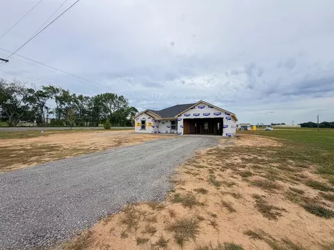 Exterior - 18010 S Vaughn Rd, Hulbert, OK 74441 photo 4 of 7