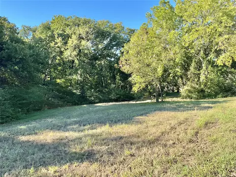 70 NW Violet St, Kingston, OK 73439