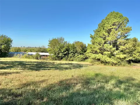 120 NW Gaye St, Kingston, OK 73439
