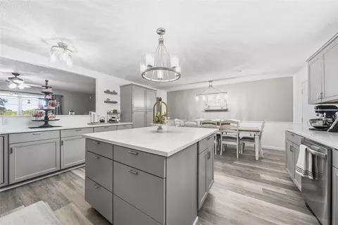 Kitchen - 372099 E 1000 Rd, Castle, OK 74833 photo 4 of 5
