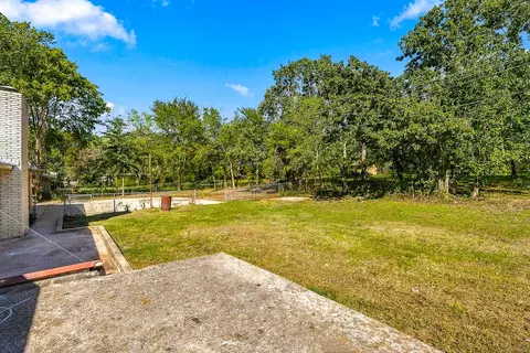 Exterior - 514 Webb, Ada, OK 74820 photo 6 of 7