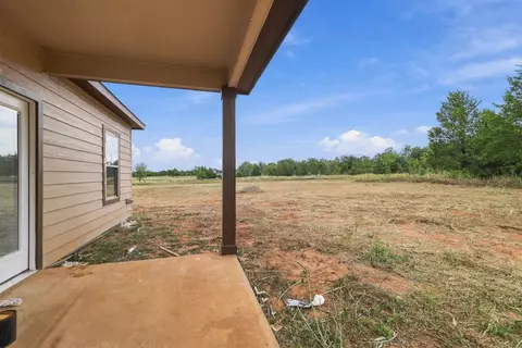 Exterior - 21 Redbird Ln, Colbert, OK 74733 photo 4 of 6