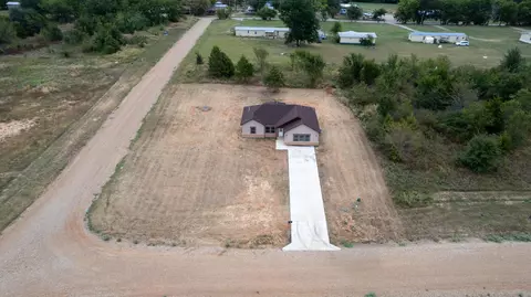 View/Area - 21 Redbird Ln, Colbert, OK 74733 photo 1 of 2