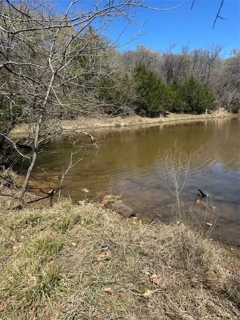 001 E Freds Fish Camp Rd, Stringtown, OK 74569 photo 12
