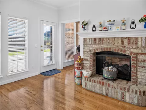 Entry Way - 511 S 67th St, Broken Arrow, OK 74014 photo 3 of 4