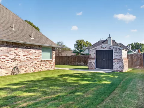 Exterior - 511 S 67th St, Broken Arrow, OK 74014 photo 7 of 7