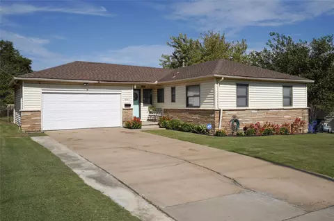 5743 E 31st St, Tulsa, OK 74135