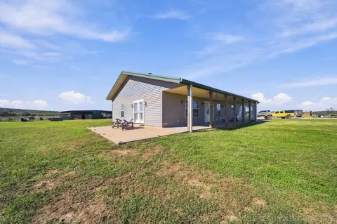 Exterior - 5665 N 320 Rd, Haskell, OK 74436 photo 4 of 6