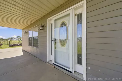 Exterior - 5665 N 320 Rd, Haskell, OK 74436 photo 5 of 6
