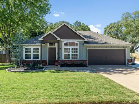 15970 S 294th East Ave, Coweta, OK 74429