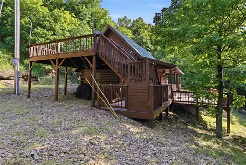 Exterior - 13402 Northern Dr, Hulbert, OK 74441 photo 2 of 7