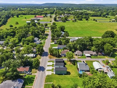 View/Area - 310 N Cincinnati Ave, Sperry, OK 74073 photo 3 of 7
