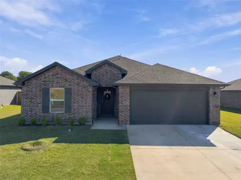 2708 Stonecreek Dr, Claremore, OK 74017