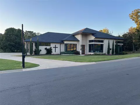 700 Cross Timbers Blvd, Sapulpa, OK 74066
