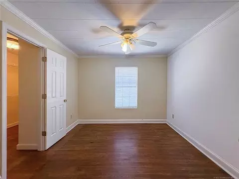 Bedroom - 2220 W 40th St, Tulsa, OK 74107 photo 1 of 3